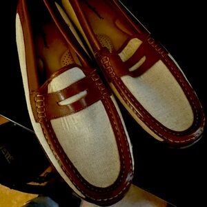 Tommy Bahama loafers